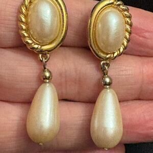 Vintage SIGNED Designer Richelieu Teardrop Earrings Faux Pearl